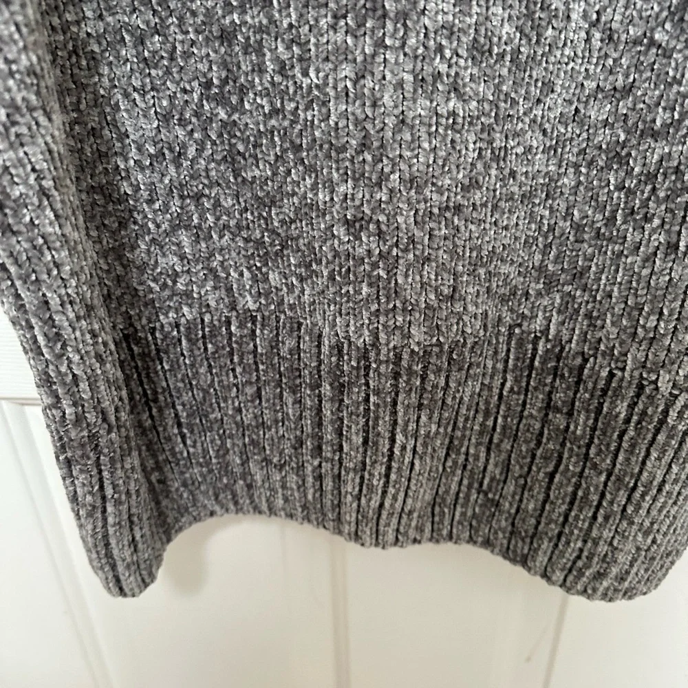 0174 Cynthia Rowley Charcoal Turtleneck Sweater womens size‎ large